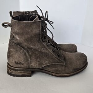 Taos Footwear Brown Suede Leather Lace-Up Boots
